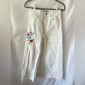 Womens ZARA Basic Denim Embroidered White* Crop Pants